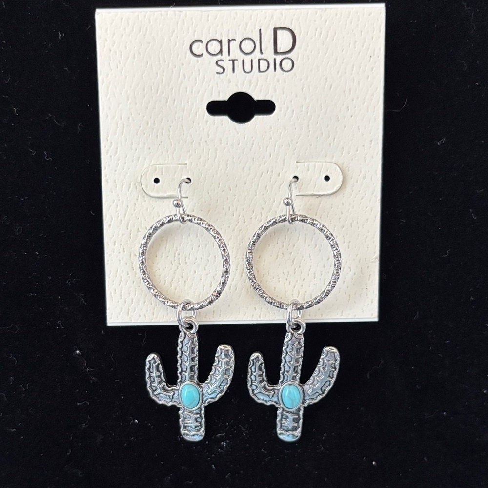 Carol D Studio Open Silver circle,dangle cactus w/faux turquoise stone,western